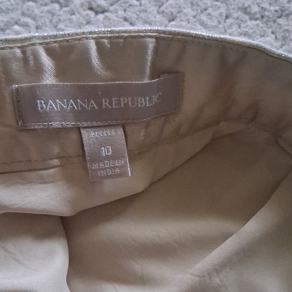 Banana Republic Cream Sequin A-Line Mini Skirt - Picture 2 of 5